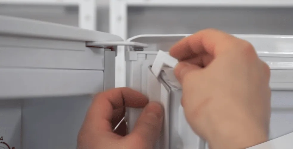 Jak wymienić uszczelkę w lodówce: kompletna instrukcja krok po kroku